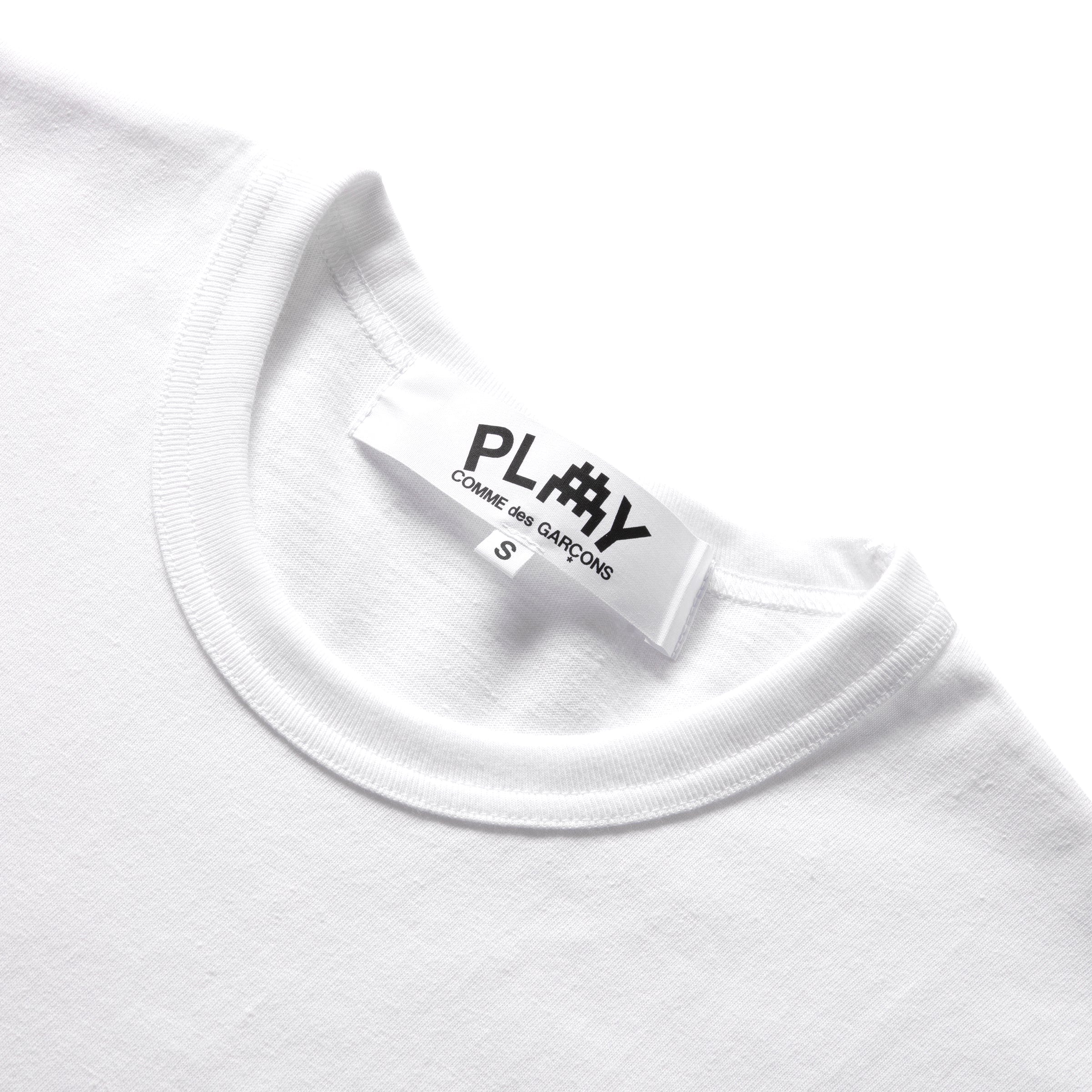 Comme des Garçons Play T-Shirts X THE ARTIST INVADER LONG SLEEVE PIXELATED T-SHIRT