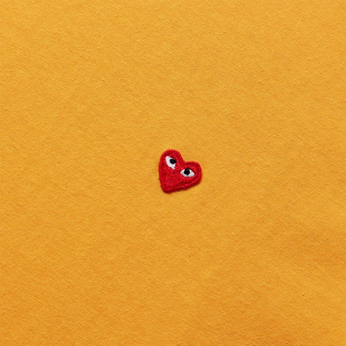 Comme des Garçons Play T-Shirts SMALL RED HEART T-SHIRT