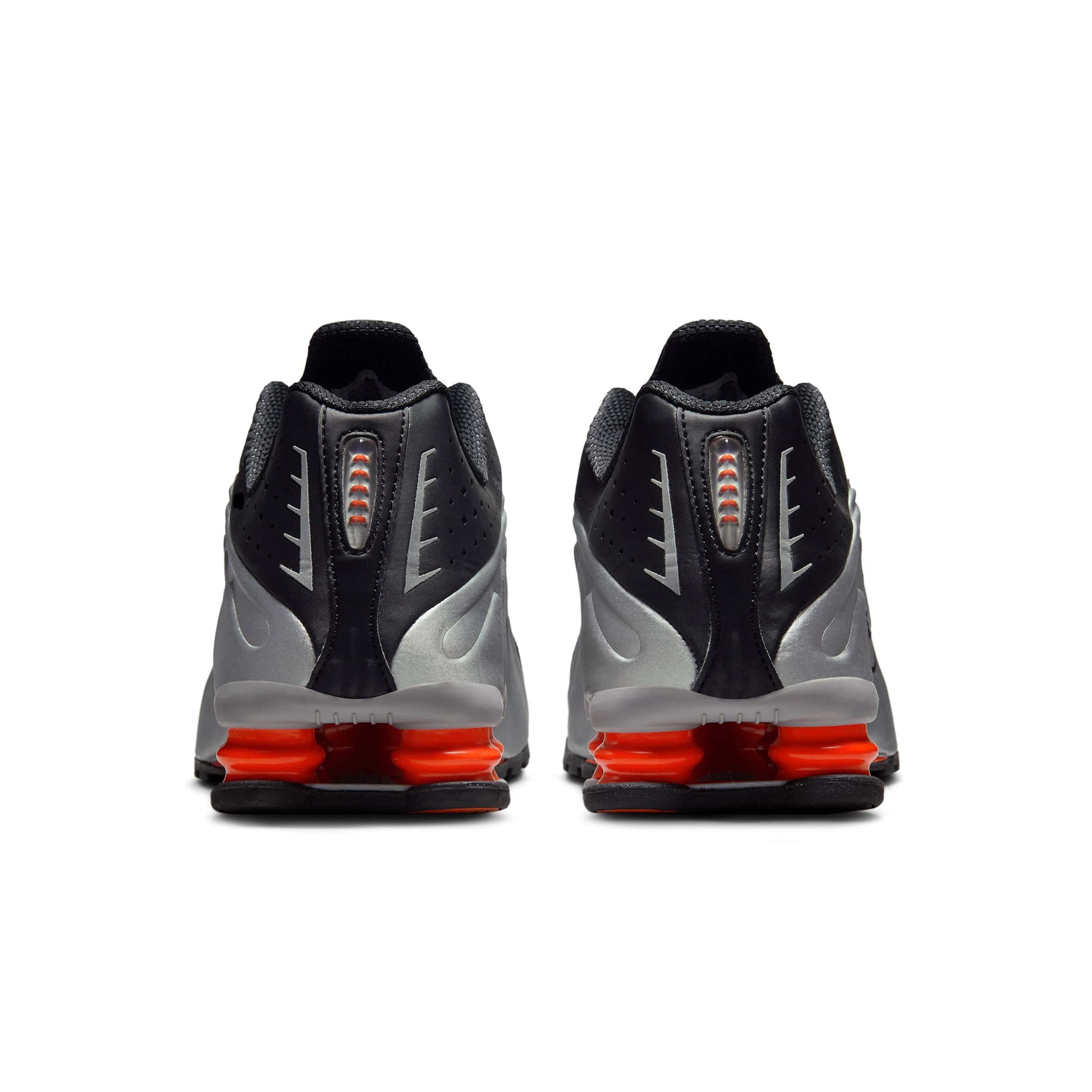 Nike Sneakers SHOX R4