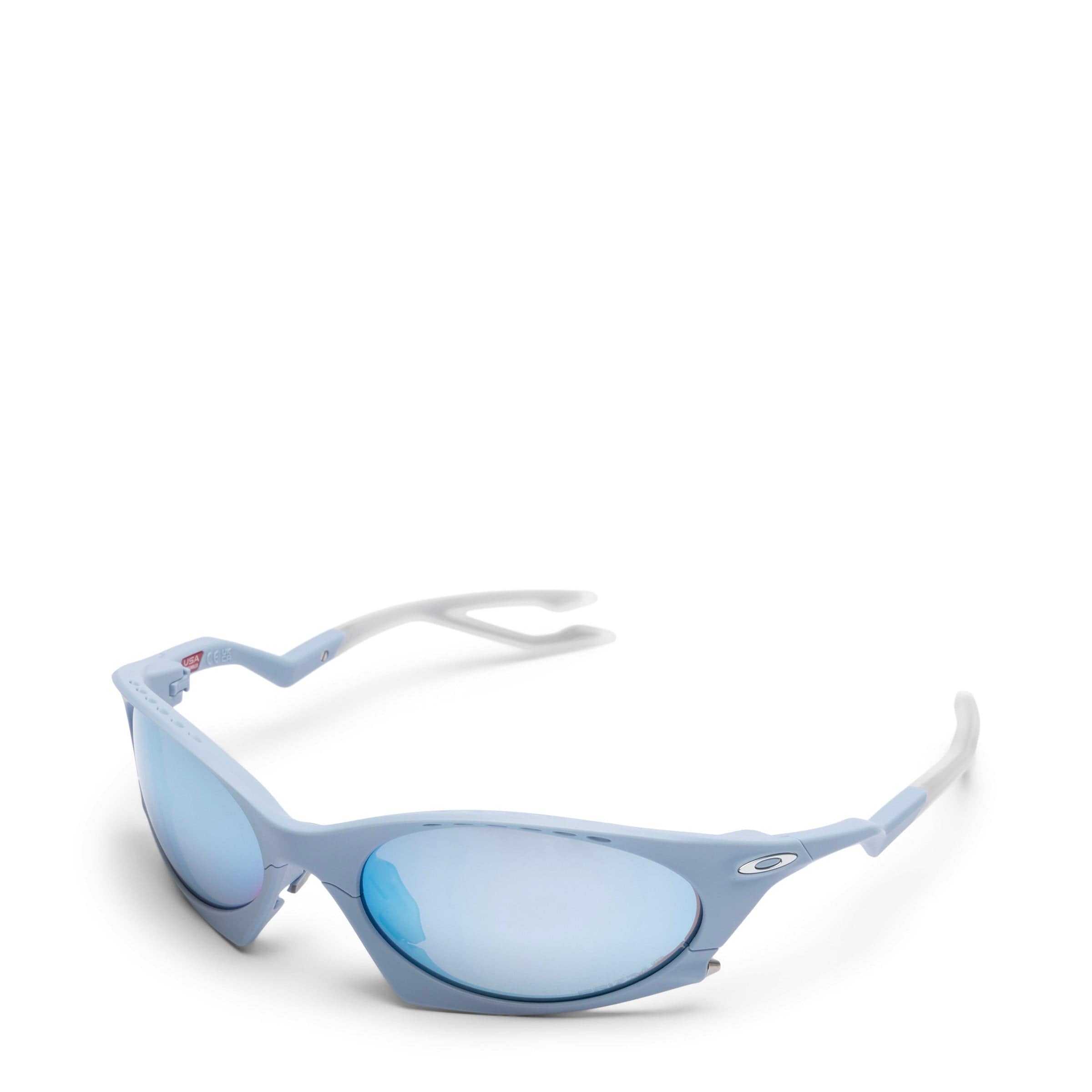 Oakley Eyewear MATTE STONEWASH W/ PRIZM DPWTRPLR / O/S PLANTARIS