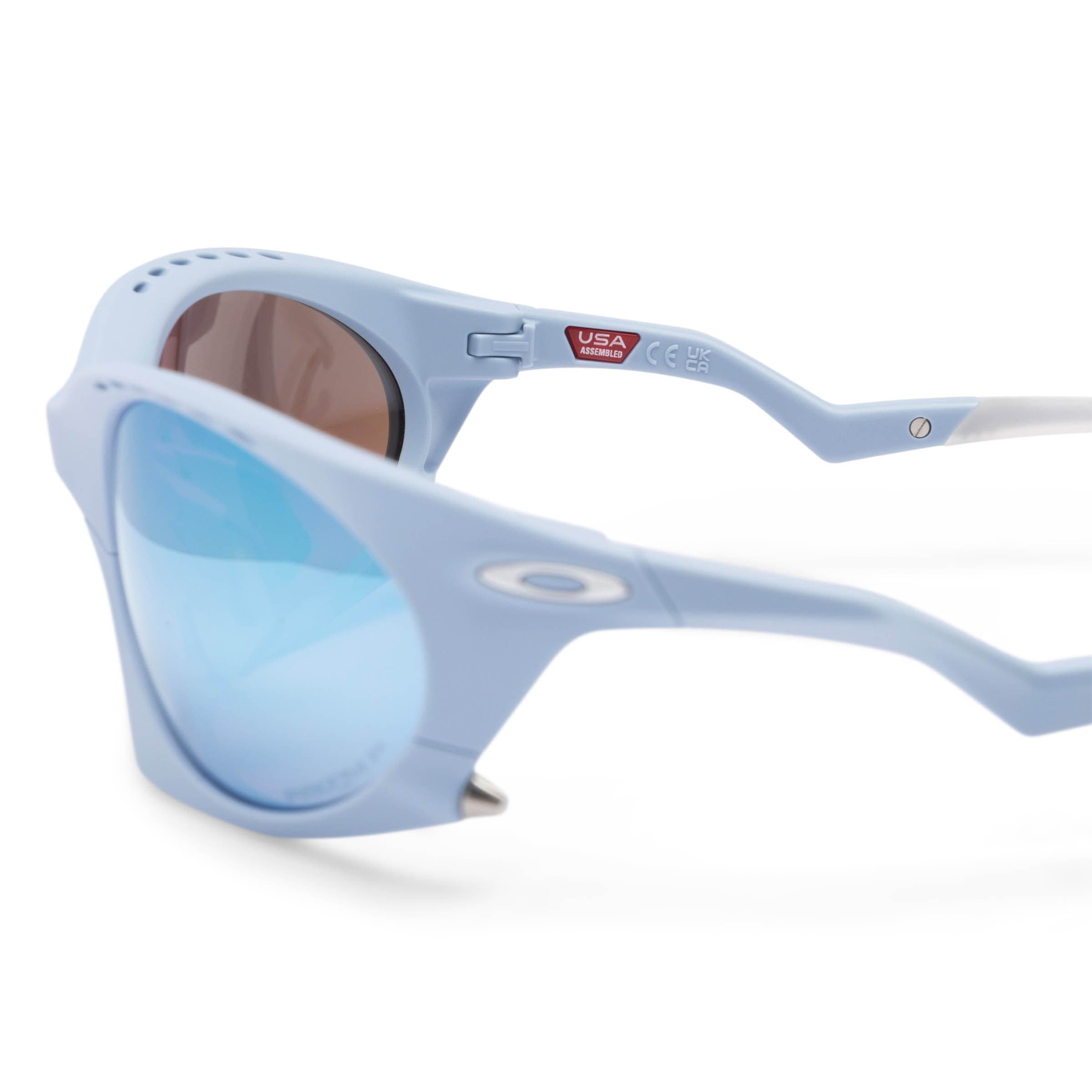 Oakley Eyewear MATTE STONEWASH W/ PRIZM DPWTRPLR / O/S PLANTARIS