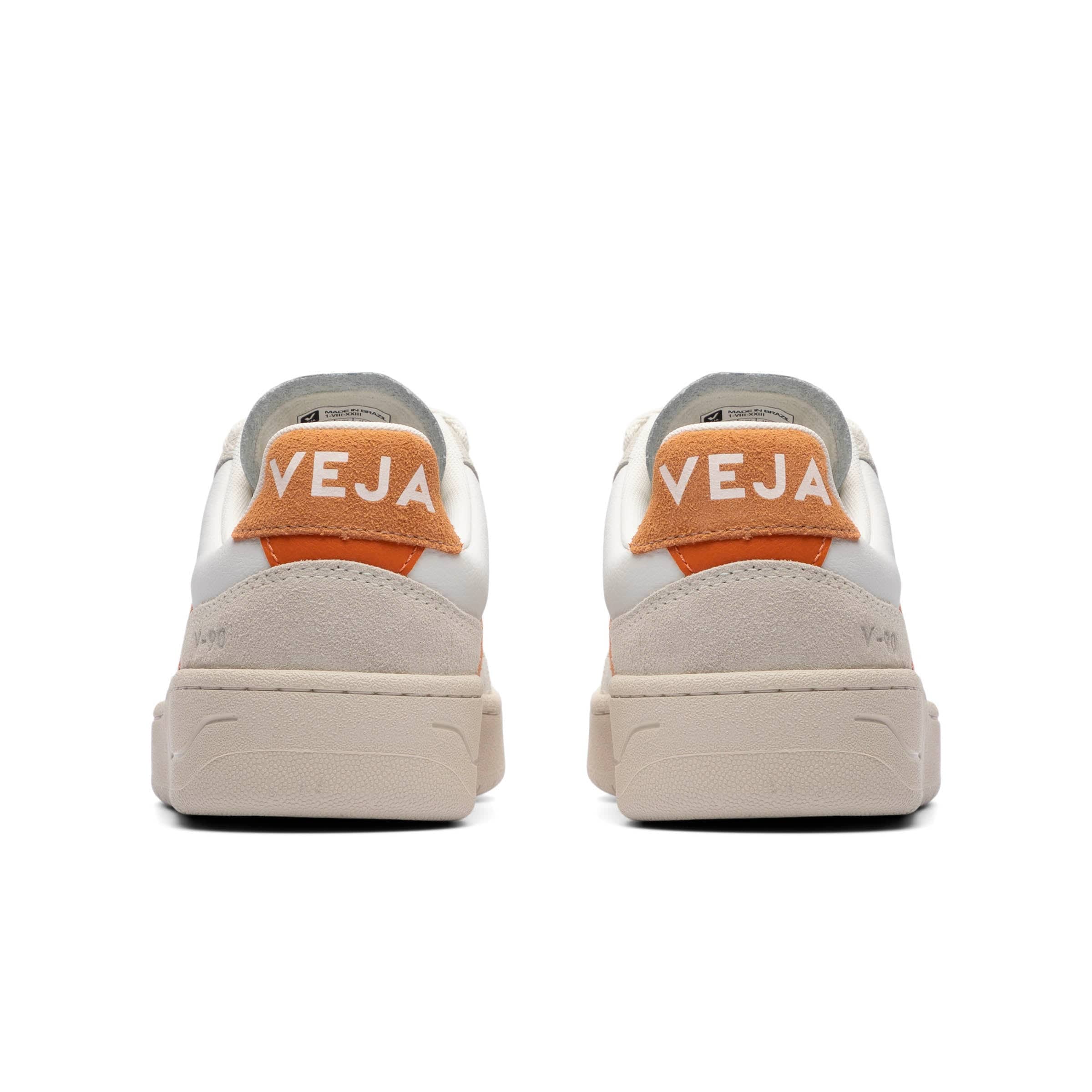 VEJA Sneakers WOMEN'S V-90